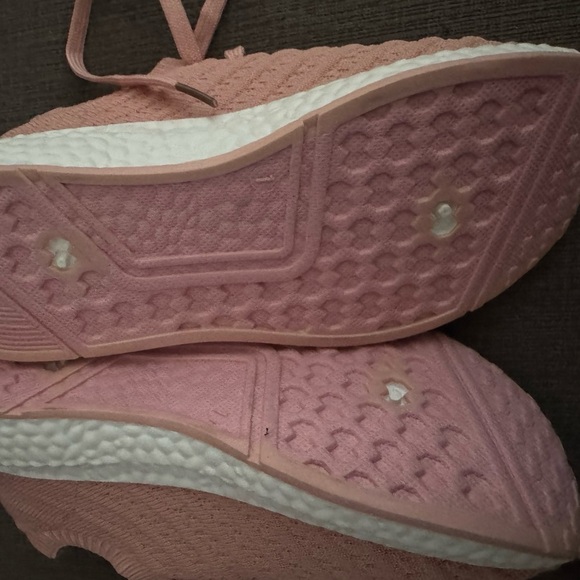 Girls Knit Lace-Up Sneakers - Picture 3 of 3